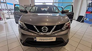 Used 2014 Nissan Qashqai Acenta Grey - Interior and Exterior details 5
