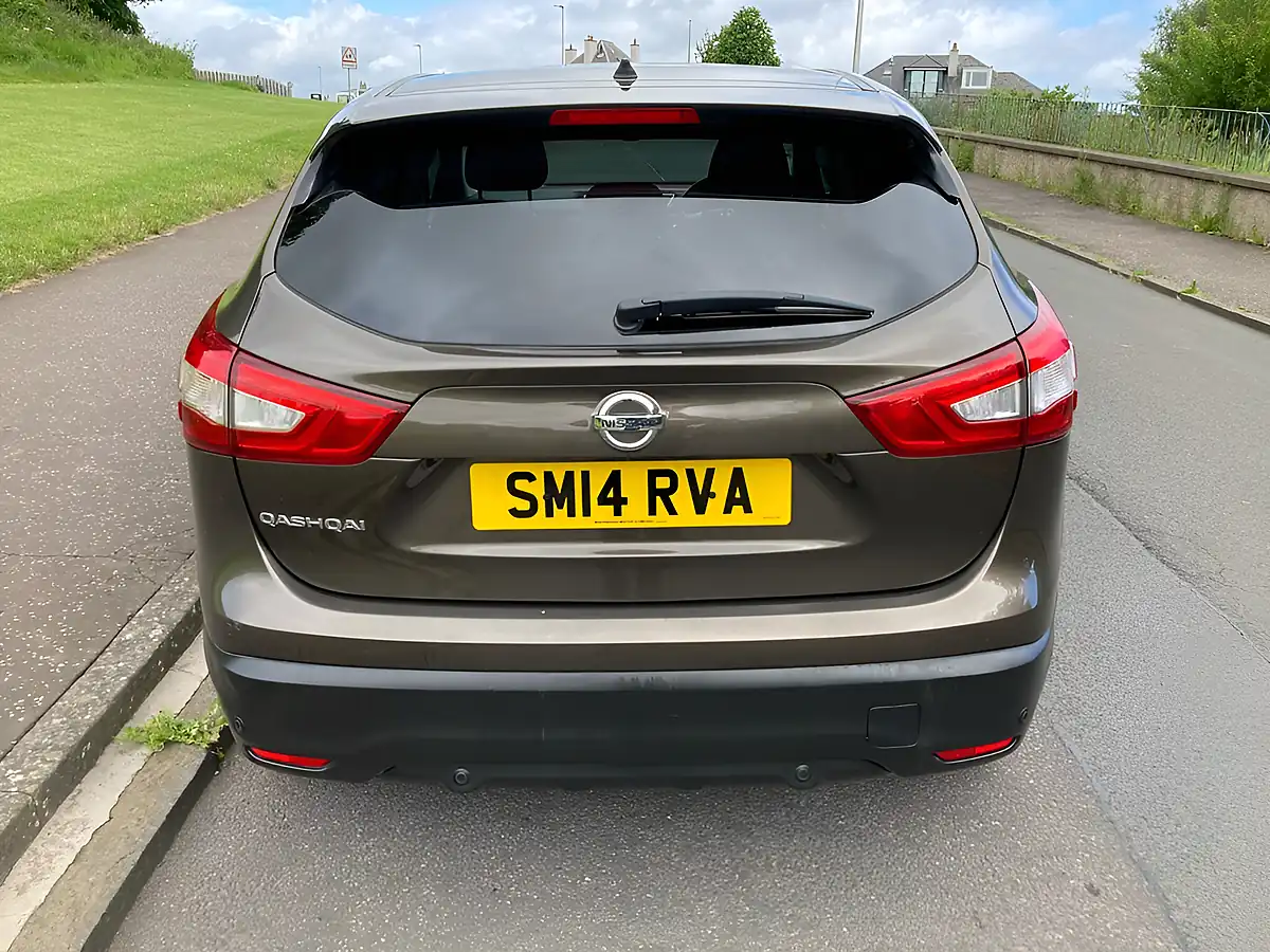 Used 2014 Nissan Qashqai Acenta Premium Beige - Interior and Exterior details 4