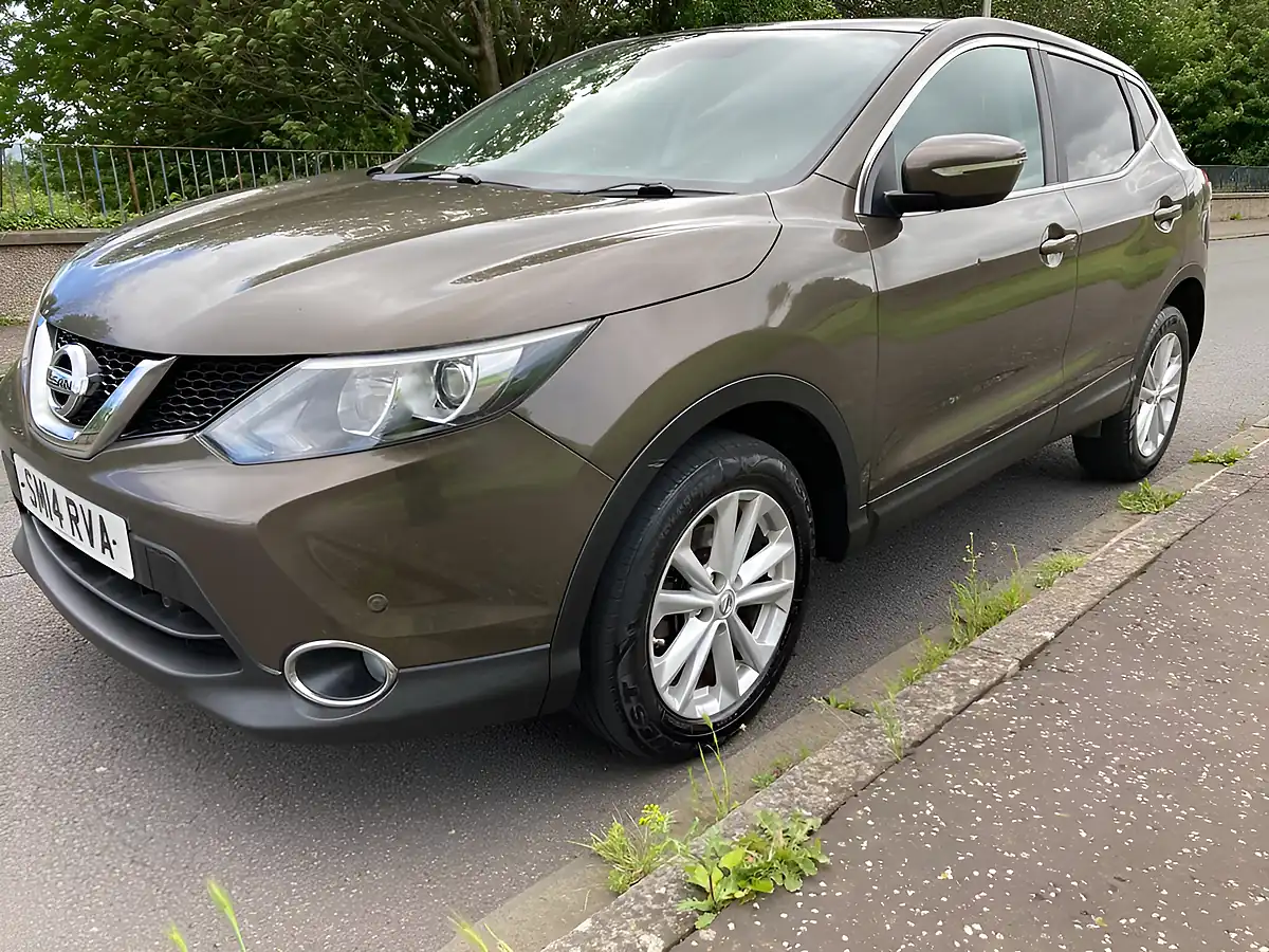 Used 2014 Nissan Qashqai Acenta Premium Beige - Interior and Exterior details 7