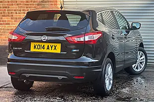 Used 2014 Nissan Qashqai Acenta Premium Black - Interior and Exterior details 11
