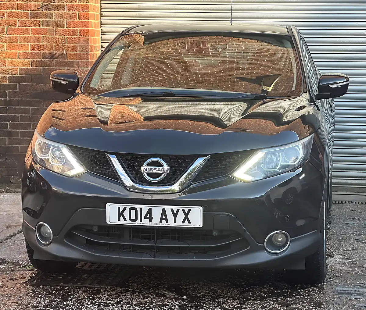 Used 2014 Nissan Qashqai Acenta Premium Black - Interior and Exterior details 12