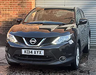 Used 2014 Nissan Qashqai Acenta Premium Black - Interior and Exterior details 15