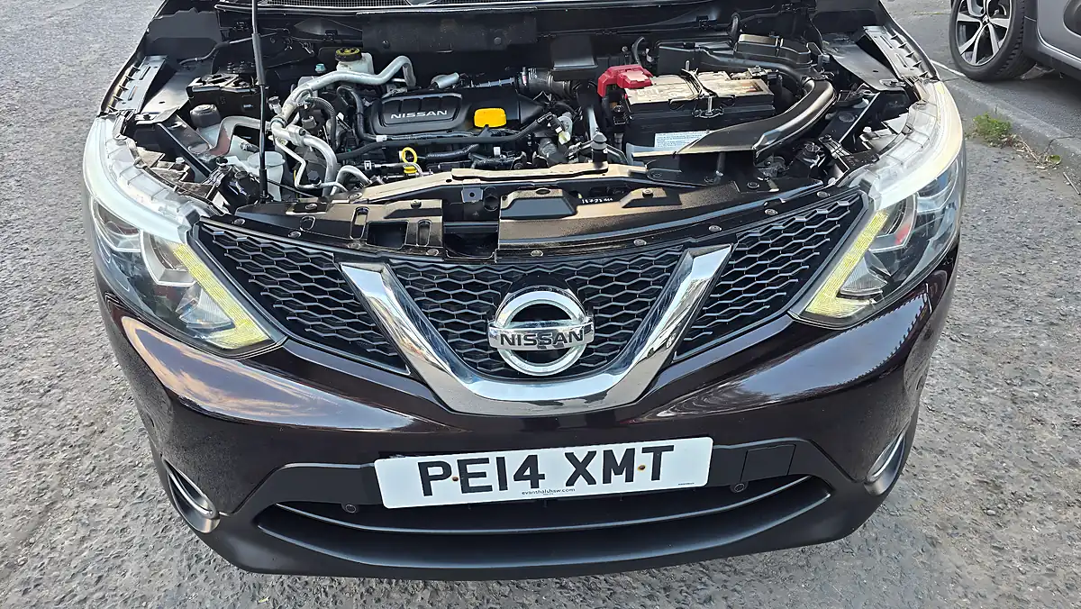 Used 2014 Nissan Qashqai Acenta Premium Black - Interior and Exterior details 20