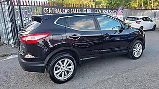 Used 2014 Nissan Qashqai Acenta Premium Black - Interior and Exterior details 7