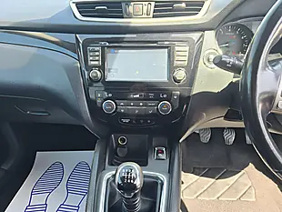 Used 2014 Nissan Qashqai Acenta Premium Black - Interior and Exterior details 11