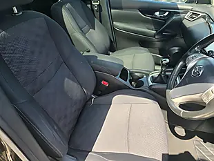 Used 2014 Nissan Qashqai Acenta Premium Black - Interior and Exterior details 12