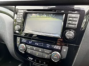Used 2014 Nissan Qashqai Acenta Premium Black - Interior and Exterior details 17