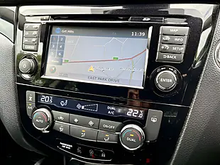 Used 2014 Nissan Qashqai Acenta Premium Black - Interior and Exterior details 18