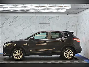 Used 2014 Nissan Qashqai Acenta Premium Black - Interior and Exterior details 6