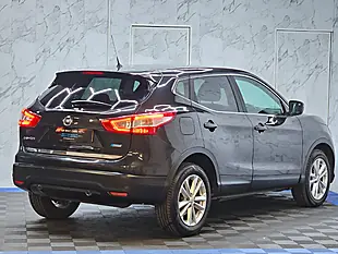 Used 2014 Nissan Qashqai Acenta Premium Black - Interior and Exterior details 7