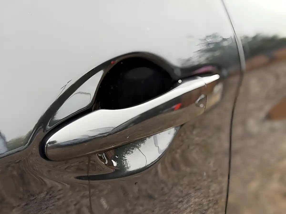 Used 2014 Nissan Qashqai Acenta Premium Black - Interior and Exterior details 18
