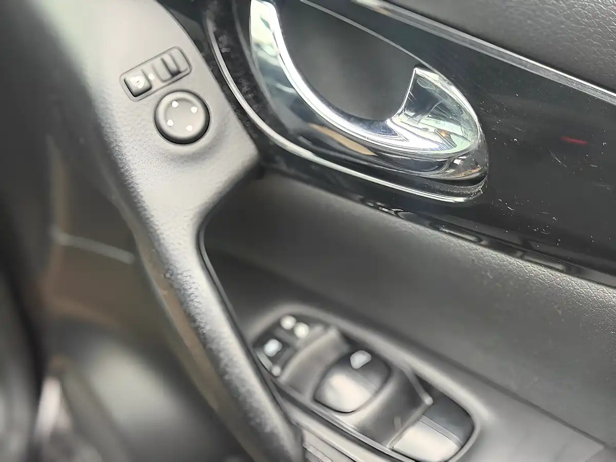 Used 2014 Nissan Qashqai Acenta Premium Black - Interior and Exterior details 20
