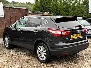 Used 2014 Nissan Qashqai Acenta Premium Black - Interior and Exterior details 6
