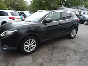 Used 2014 Nissan Qashqai Acenta Premium Black - Interior and Exterior details 18