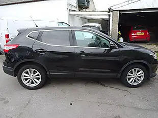 Used 2014 Nissan Qashqai Acenta Premium Black - Interior and Exterior details 9