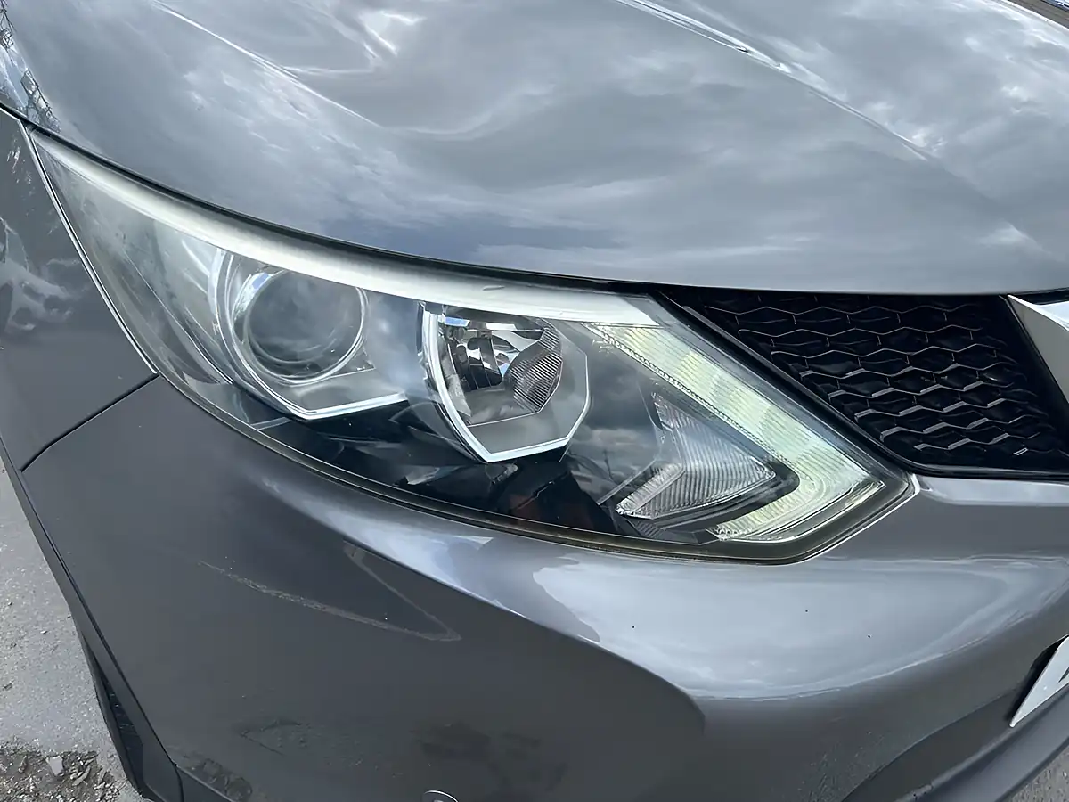 Used 2014 Nissan Qashqai Acenta Premium Grey - Interior and Exterior details 10
