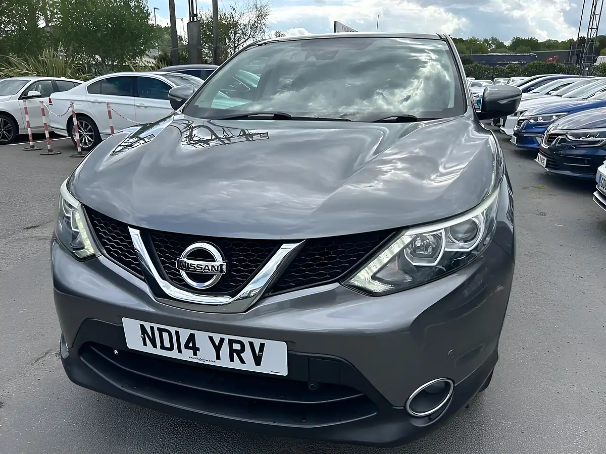 Used 2014 Nissan Qashqai Acenta Premium Grey - Interior and Exterior details 13