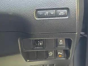 Used 2014 Nissan Qashqai Acenta Premium Grey - Interior and Exterior details 16