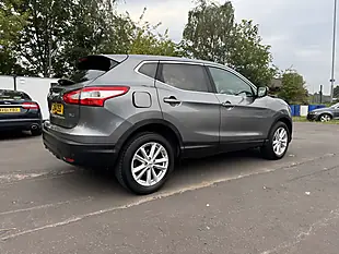 Used 2014 Nissan Qashqai Acenta Premium Grey - Interior and Exterior details 4