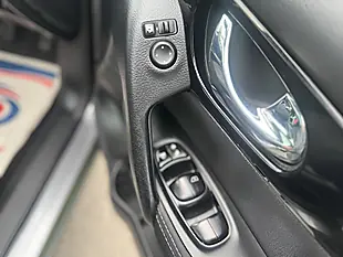 Used 2014 Nissan Qashqai Acenta Premium Grey - Interior and Exterior details 12