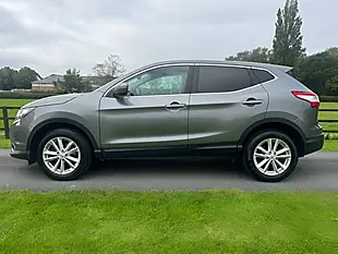 Used 2014 Nissan Qashqai Acenta Premium Grey - Interior and Exterior details 6