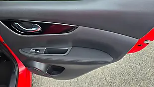 Used 2014 Nissan Qashqai Acenta Premium - Interior and Exterior details 19