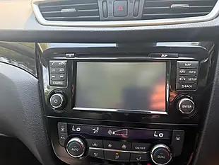 Used 2014 Nissan Qashqai Acenta Premium Red - Interior and Exterior details 11