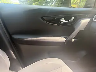 Used 2014 Nissan Qashqai Acenta Premium Red - Interior and Exterior details 12