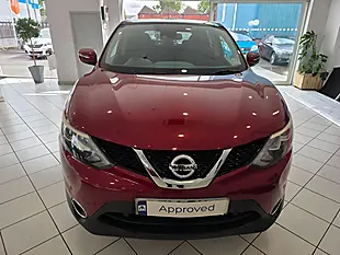 Used 2014 Nissan Qashqai Acenta Premium Red - Interior and Exterior details 2