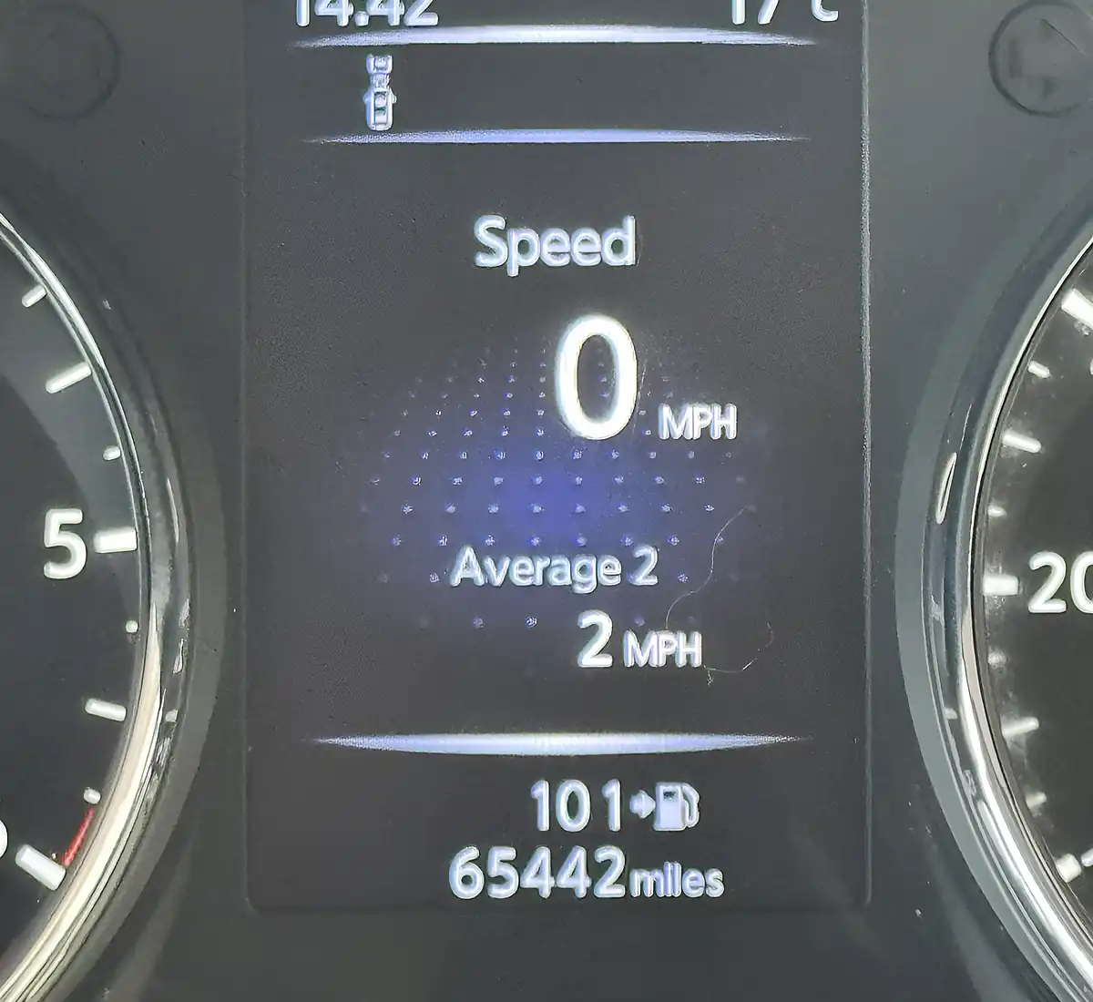 Used 2014 Nissan Qashqai Acenta Premium Red - Interior and Exterior details 19