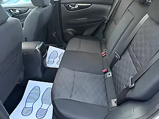 Used 2014 Nissan Qashqai Acenta Premium Silver - Interior and Exterior details 12