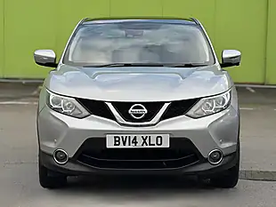 Used 2014 Nissan Qashqai Acenta Premium Silver - Interior and Exterior details 3