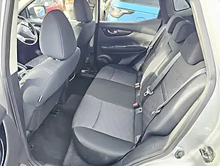Used 2014 Nissan Qashqai Acenta Premium Silver - Interior and Exterior details 8