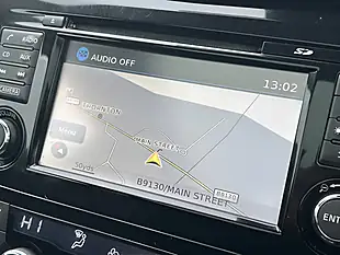 Used 2014 Nissan Qashqai Acenta Premium White - Interior and Exterior details 12