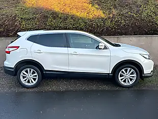 Used 2014 Nissan Qashqai Acenta Premium White - Interior and Exterior details 2