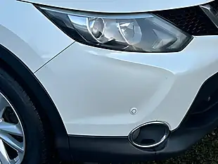 Used 2014 Nissan Qashqai Acenta Premium White - Interior and Exterior details 6