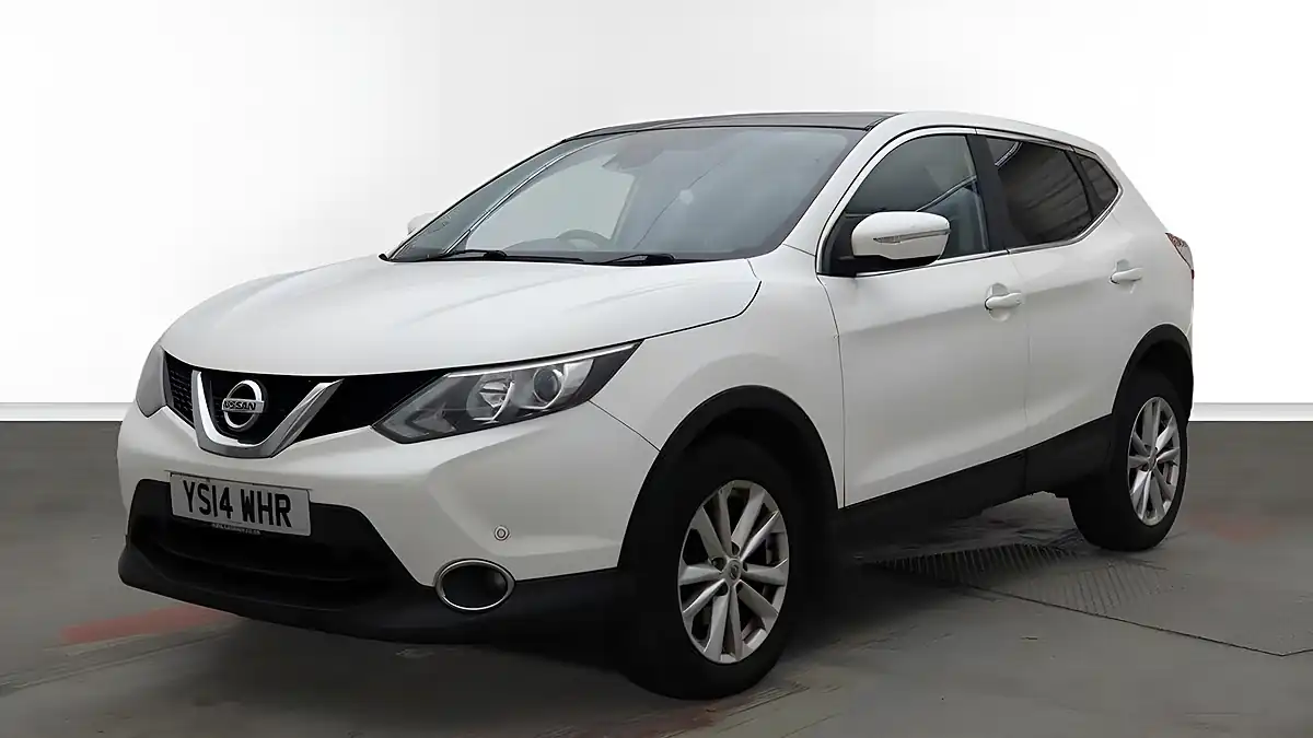 Used 2014 Nissan Qashqai Acenta Premium White - Interior and Exterior details 2