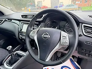 Used 2014 Nissan Qashqai Acenta Premium White - Interior and Exterior details 10