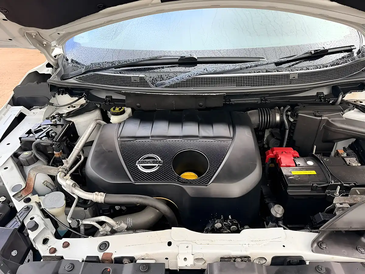 Used 2014 Nissan Qashqai Acenta Premium White - Interior and Exterior details 16