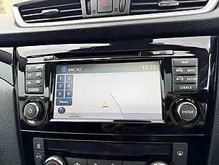 Used 2014 Nissan Qashqai Acenta Premium White - Interior and Exterior details 8