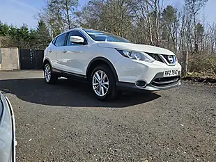Used 2014 Nissan Qashqai Acenta White - Interior and Exterior details 18