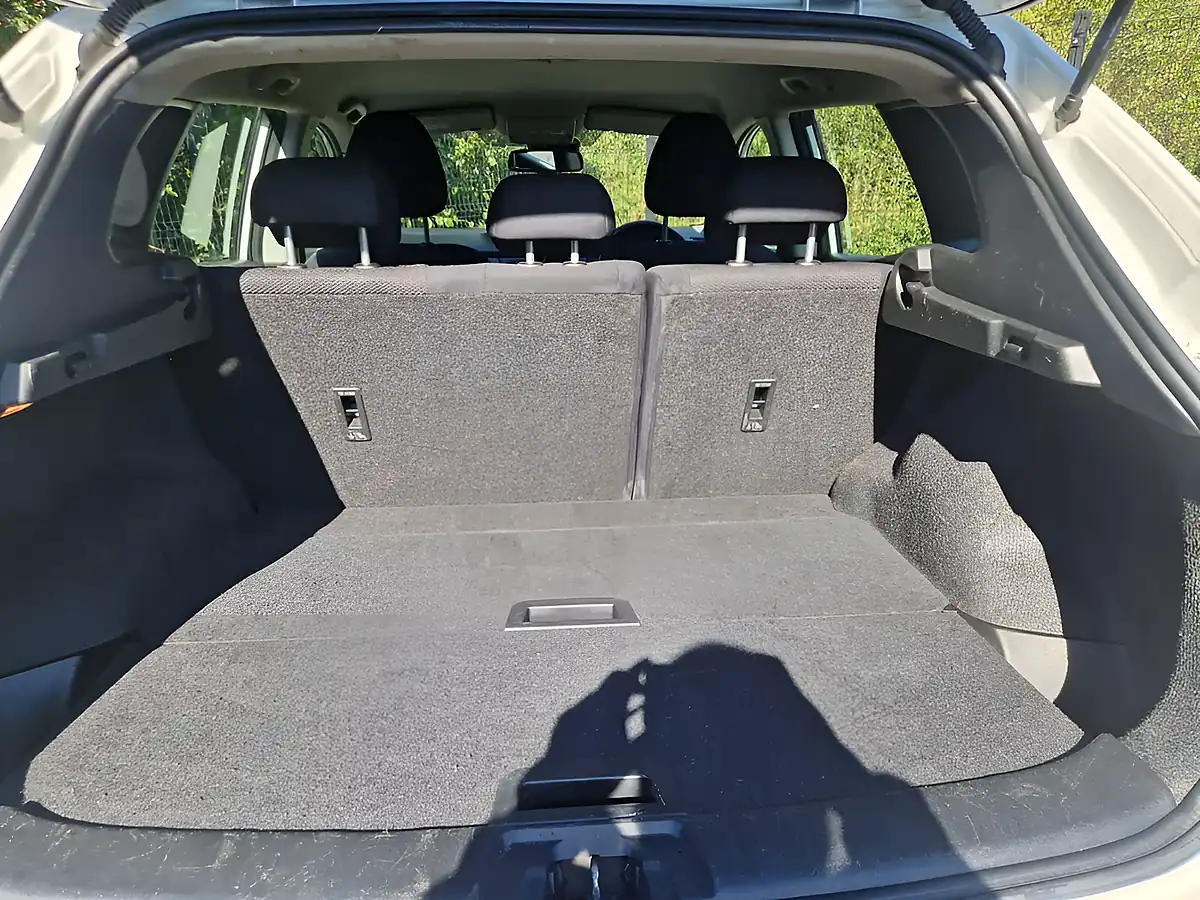 Used 2014 Nissan Qashqai Acenta White - Interior and Exterior details 19