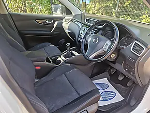 Used 2014 Nissan Qashqai Acenta White - Interior and Exterior details 20