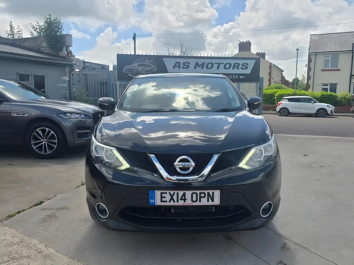 Used 2014 Nissan Qashqai Acenta Xtron Black - Interior and Exterior details 2