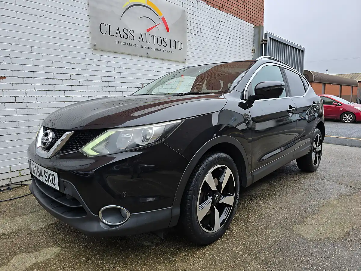 Used 2014 Nissan Qashqai N-Tec+ Black - Interior and Exterior details 7