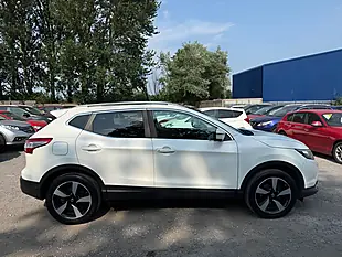 Used 2014 Nissan Qashqai N-Tec+ White - Interior and Exterior details 8