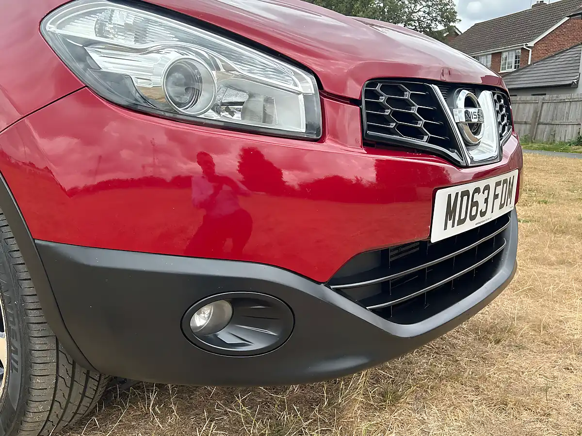 Used 2014 Nissan Qashqai Qashqai+2 Red - Interior and Exterior details 9