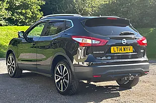 Used 2014 Nissan Qashqai Tekna Black - Interior and Exterior details 3