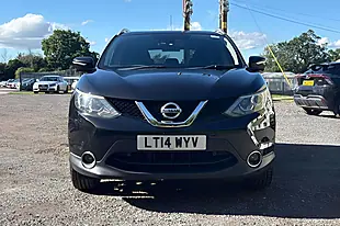 Used 2014 Nissan Qashqai Tekna Black - Interior and Exterior details 7