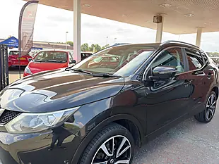 Used 2014 Nissan Qashqai Tekna Black - Interior and Exterior details 10